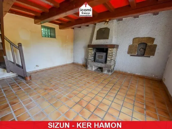 FINISTERE - Sizun (29450) - A VENDRE - MAISON ANCIENNE T3 DE 61M² - 2 CHAMBRES - BEAU POTENTIEL LOCA