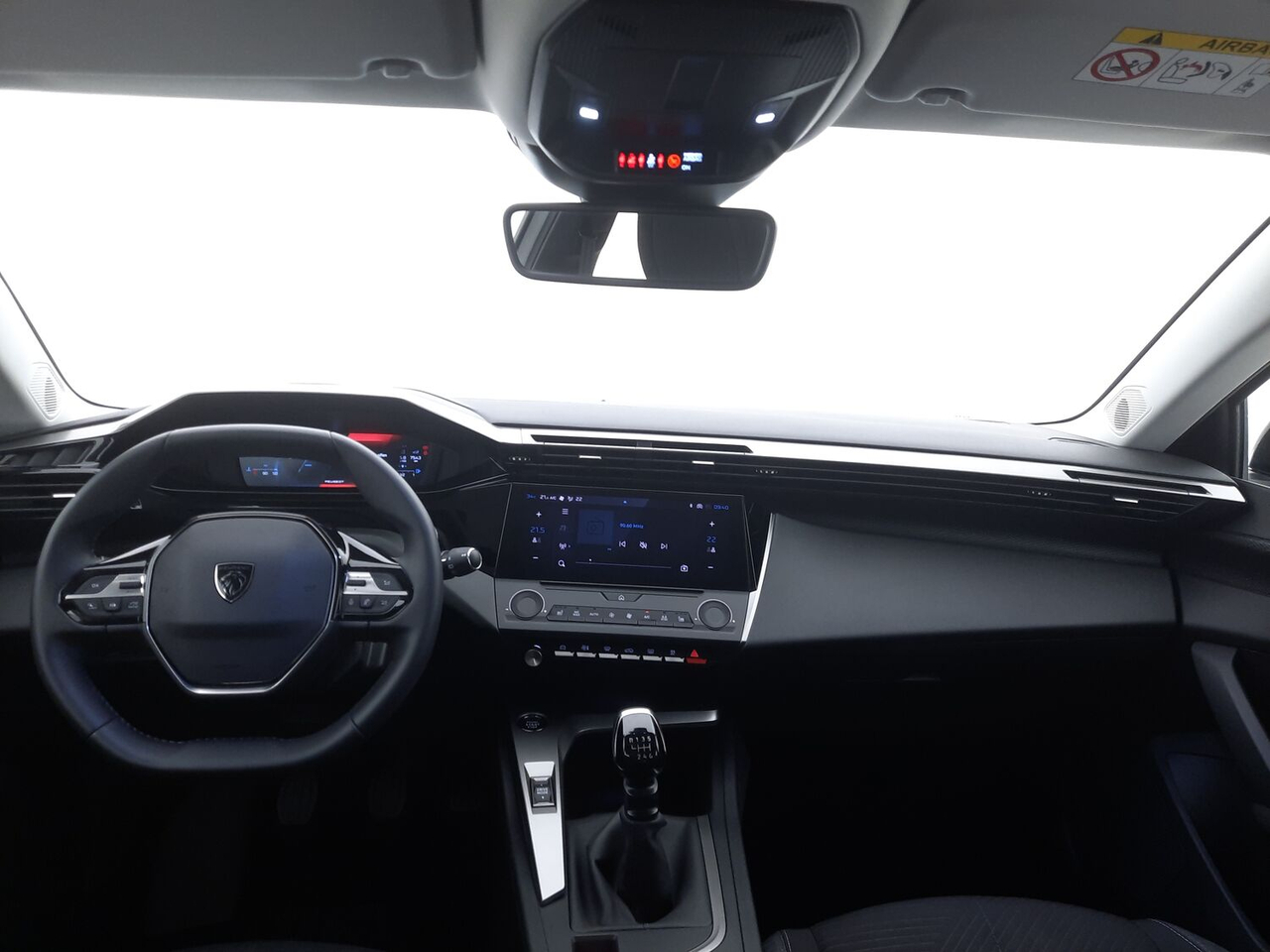 Peugeot 308 — photo 9