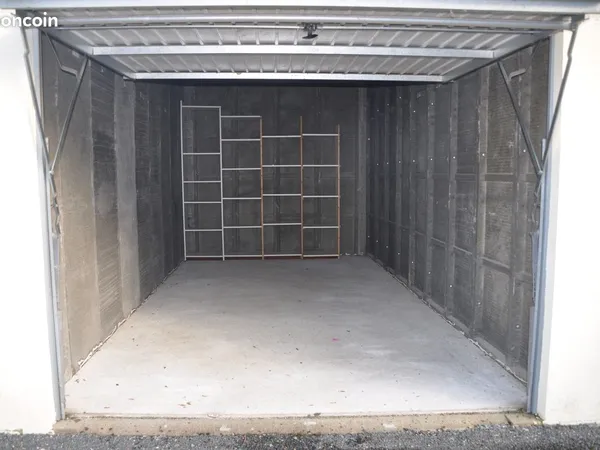 Garage à louer