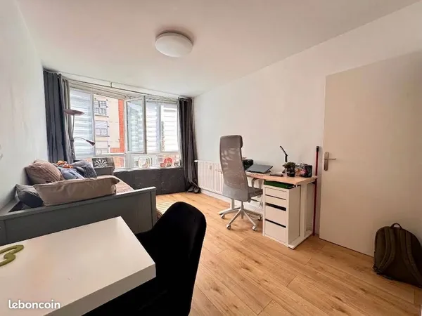 Studio 1 pièce 20 m²