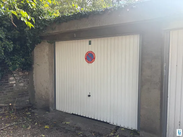Parking / box