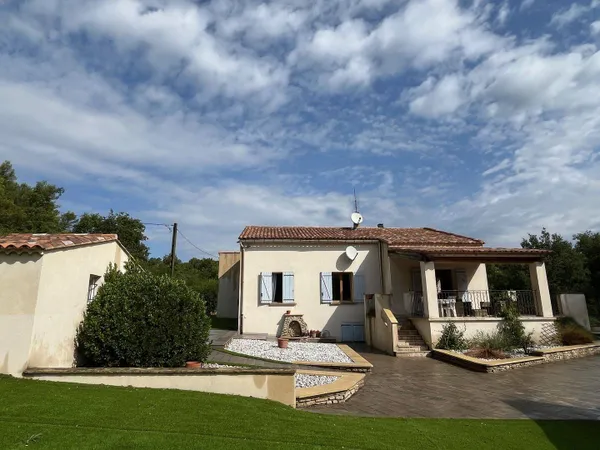 Villa 7 pièces 167 m²