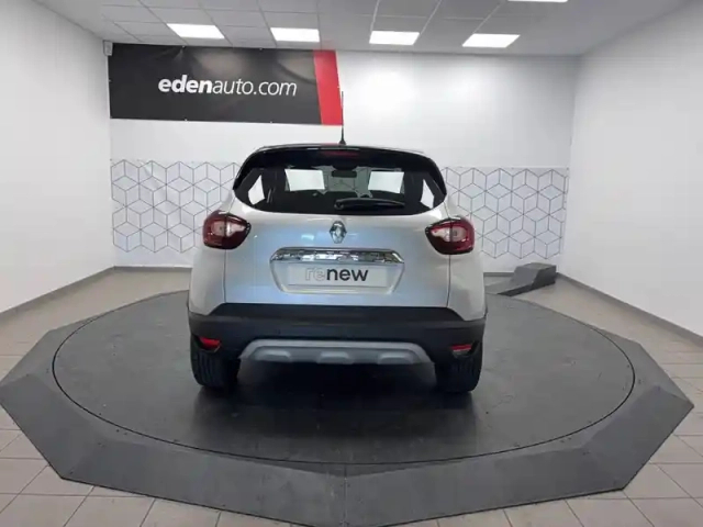 Renault Captur tce 90 - 19 — photo 4