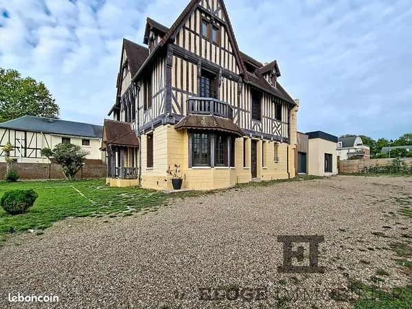 Propriété 12 pièces 320 m²