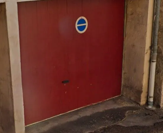 Garage 10m2 faverney centre-ville