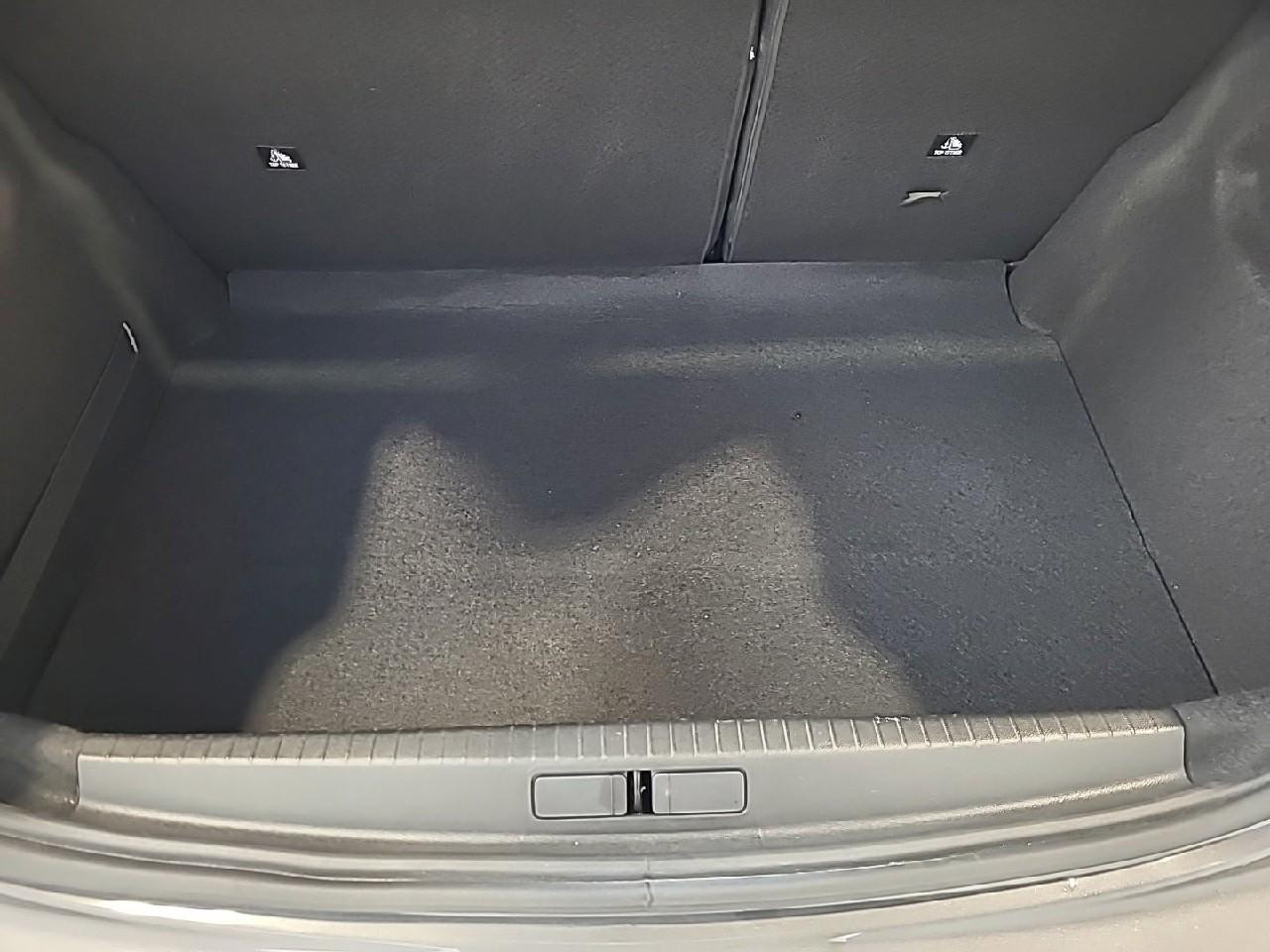 Peugeot 208 puretech 75 s&s bvm5 active pack — photo 14