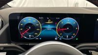 Mercedes Gla 200 d 150ch AMG Line 8G-DCT — photo 10