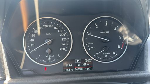 BMW Serie 2 Active Tourer 218d 150 BVA - Lounge – 2015 – 148689 km – Diesel – Boîte Automatique — photo 28