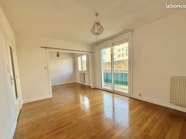 Appartement lumineux 68 m² avec balcon - Dijon Maladière