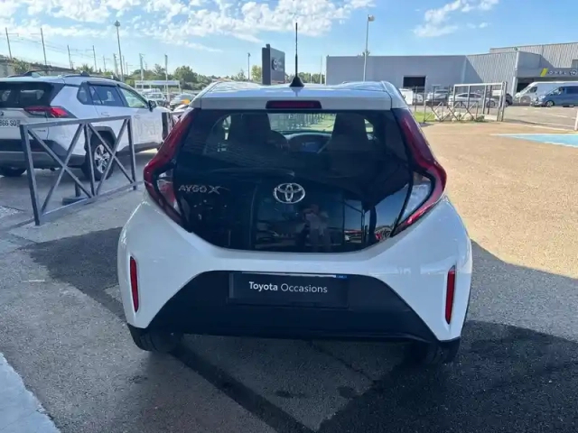 Toyota Aygo X 1.0 vvt-i 72ch dynamic s-cvt my23 — photo 7