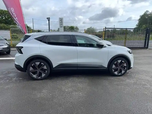 Renault Scenic e-tech électrique 220 ch grande autonomie — photo 6