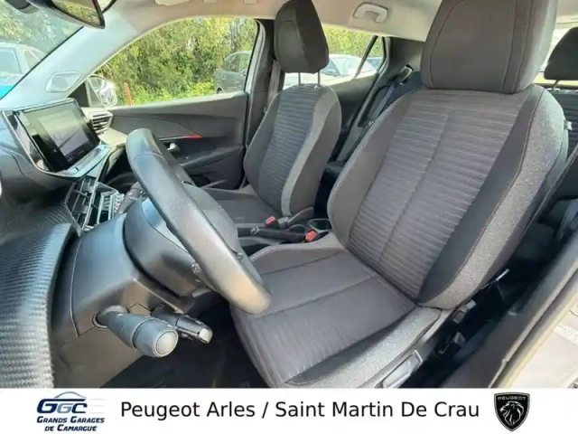 Peugeot 2008 puretech 130 s&amp;s bvm6 — photo 34