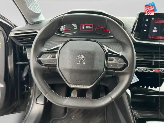 Peugeot 208 1.2 puretech 100ch s&amp;s allure — photo 12