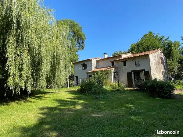 Maison 4 pièces 165 m²