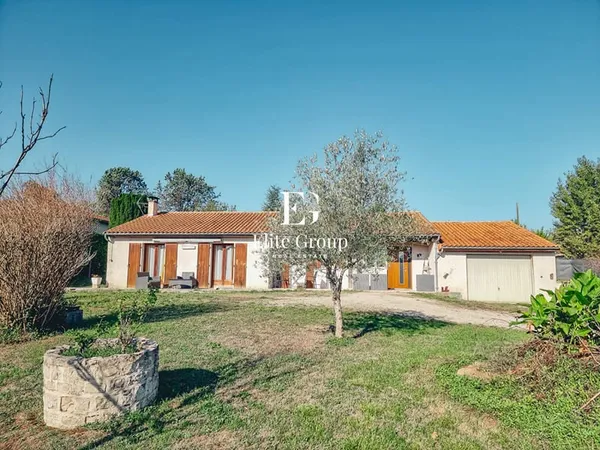 À VENDRE MAISON DE PLAIN-PIED SAINT AMANT DE BOIXE- 6 PIÈCES -121 M²