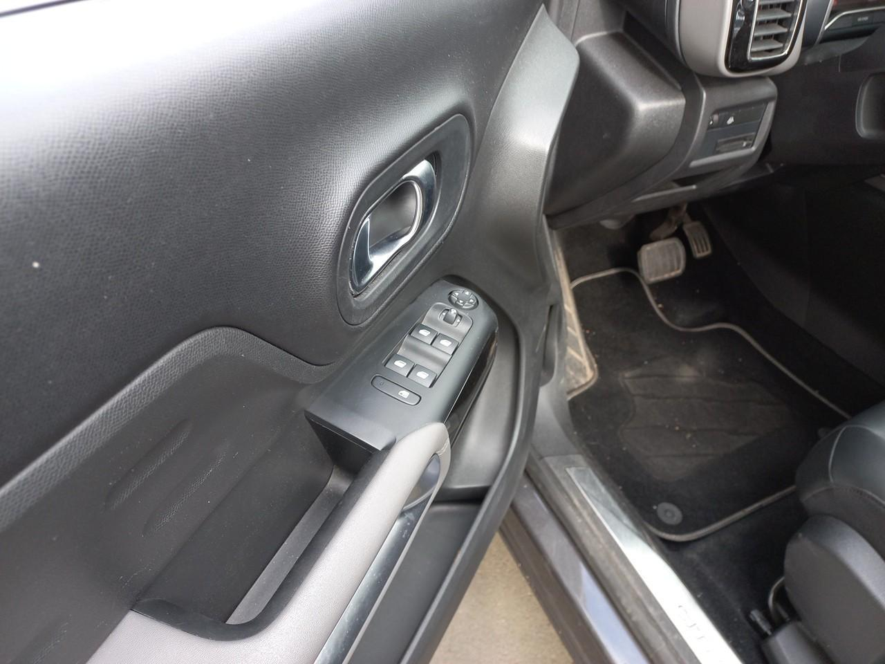 Citroën C5 Aircross puretech 180 s&s eat8 feel — photo 15