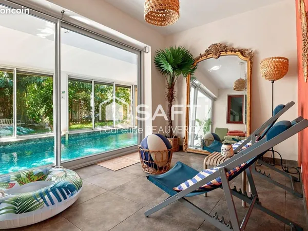 Propriété 7 pièces 182 m²