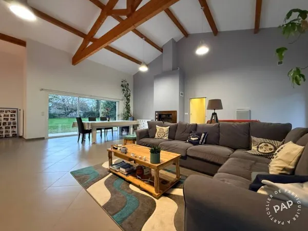 Maison 12 pièces 210 m²