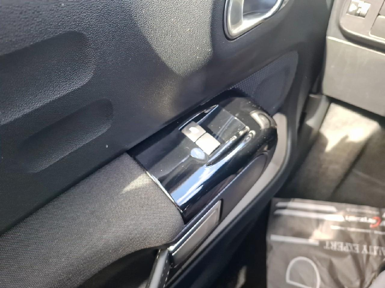 Citroën C3 1.2 puretech 110ch s&s max boite automatique — photo 19