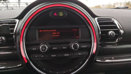 Mini Clubman 1.5 One D 116 - One – 2017 – 173031 km – Diesel – Boîte Manuelle — photo 17