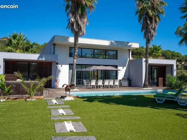 Villa 213 m² Le Plan-de-la-Tour