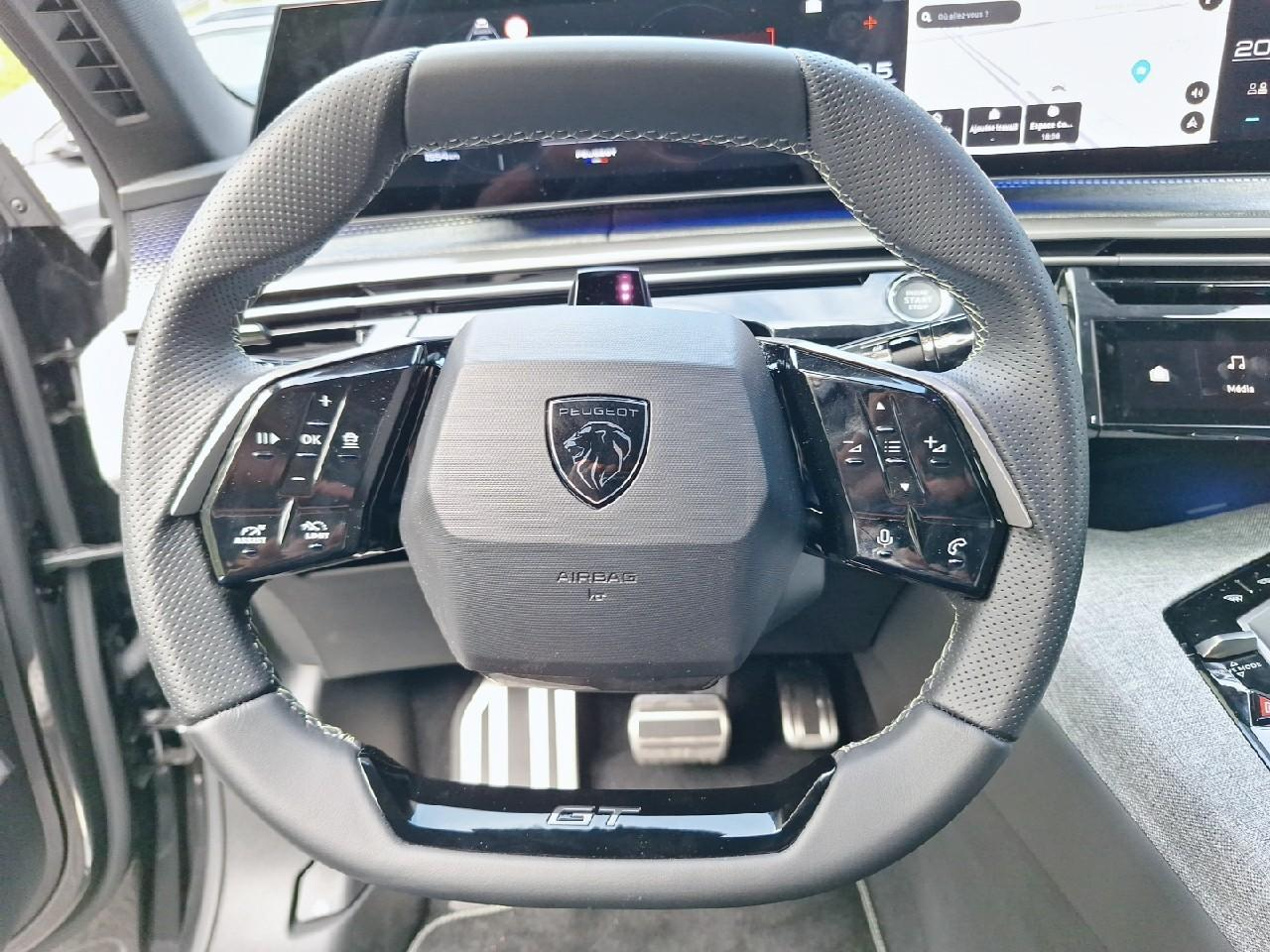 Peugeot 3008 1.2 hybrid 145ch gt e-dcs6 — photo 15