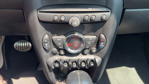 Mini Mini 1.6 Cooper S 184 Steptronic6 - Pack Chili – 2012 – 156249 km – Essence – Boîte Automatique — photo 10