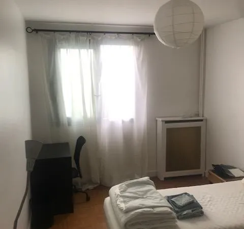 Chambre dispo dans T4 – Colocation 3 personnes