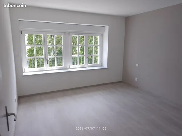 NEUF - 3 pièces avec cuisine équipée et douche italienne