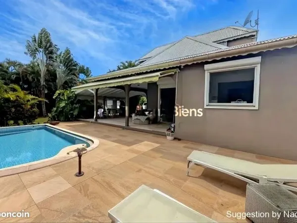Villa 5 pièces 172 m²