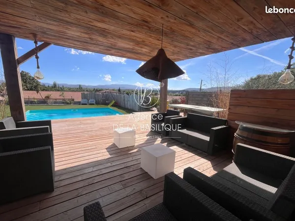 Maison 6 pièces 150 m²