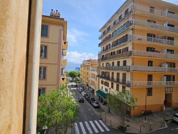 Très beau T3 centre ville