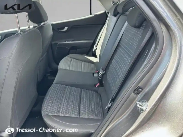 Kia Stonic 1.0 t-gdi 100 ch bvm6 active — photo 23