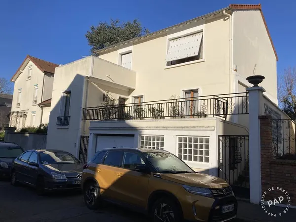 Maison 7 pièces 218 m²