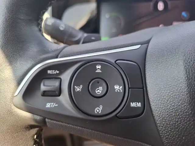 Opel Grandland hybrid 225 ch bva8 — photo 29