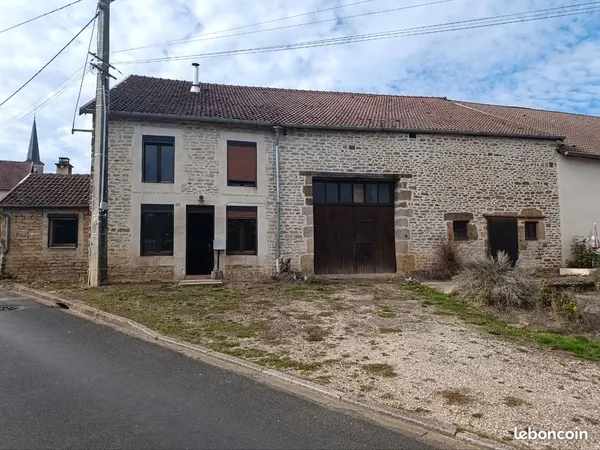 Corps de ferme a renover