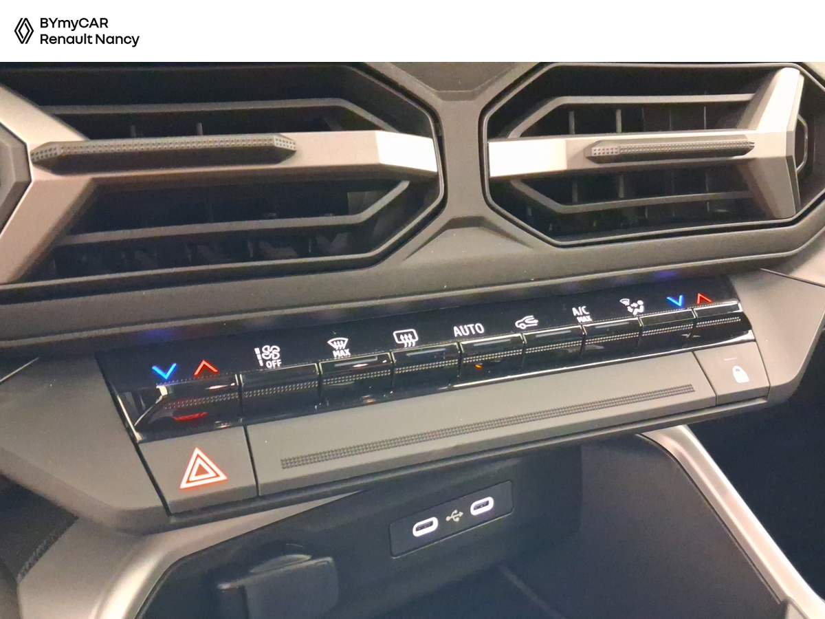 Dacia Bigster Hybrid-G 150 4x4 — photo 21