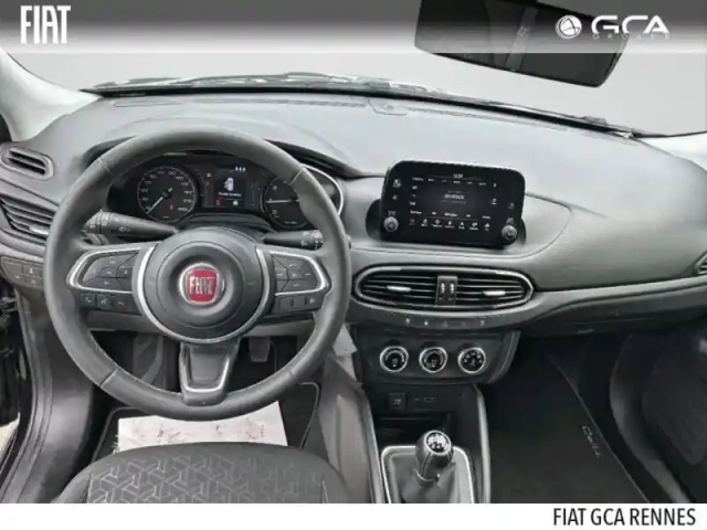 Fiat Tipo cross 1.0 firefly turbo 100ch s/s cross — photo 5