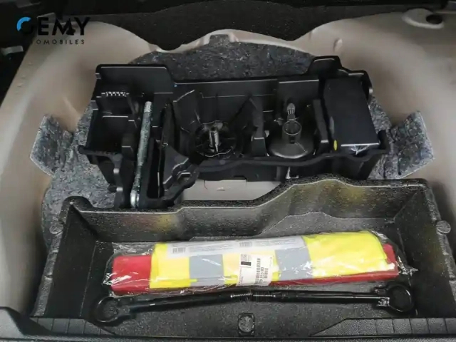 Peugeot 2008 puretech 130 s&amp;s eat8 — photo 22