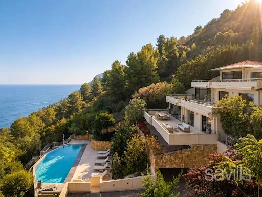 Villa 14 pièces 650 m²