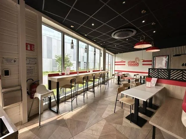 Photo 3