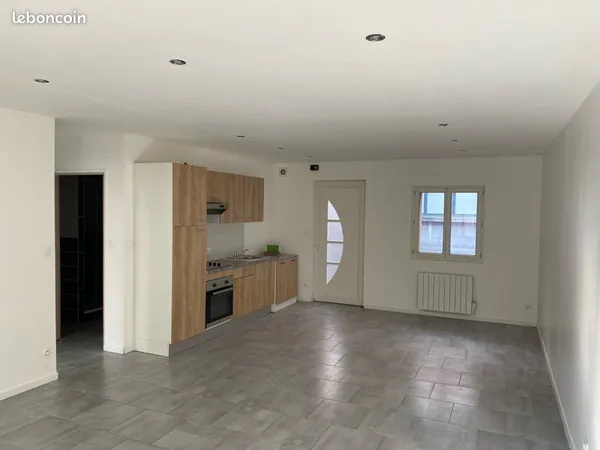 Appartement Rez de chaussée plein centre