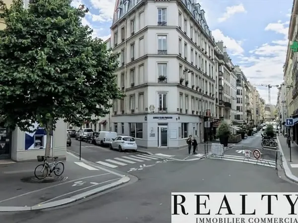 Boutique 2 pièces 85 m²