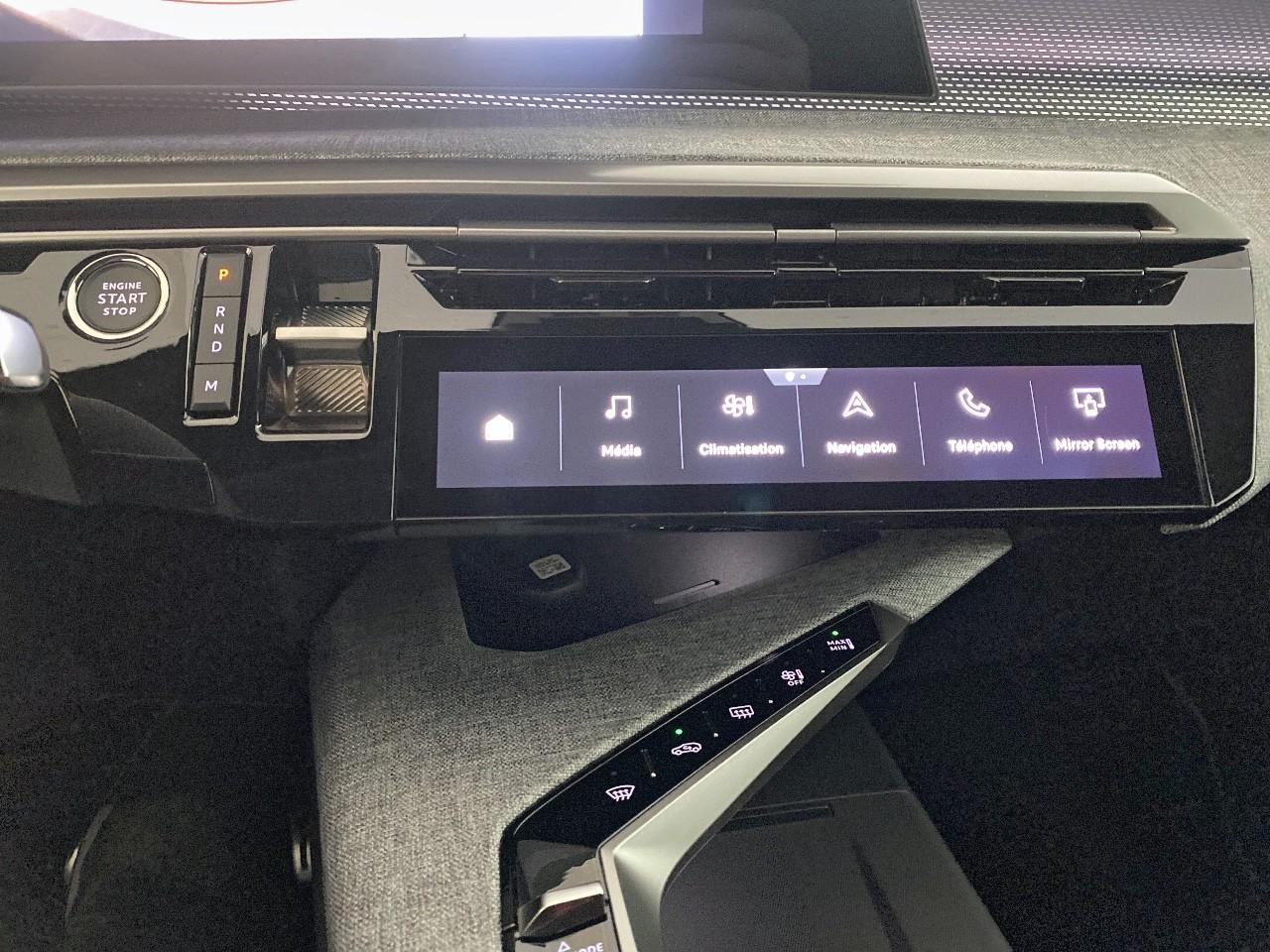 Peugeot 5008 hybrid 145 ch e-dcs6 gt — photo 17