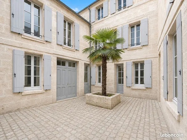 Appartement 4 pièces 104 m²