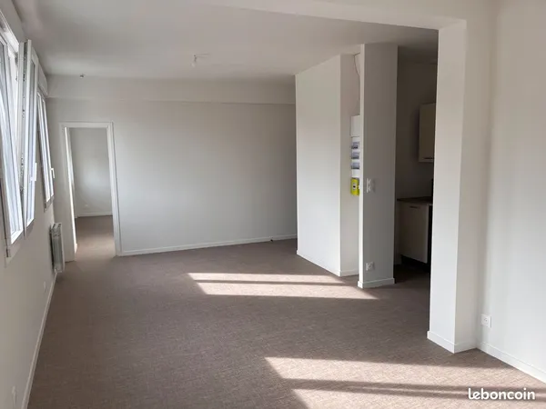 A louer : appartement T2 lumineux à Fougères