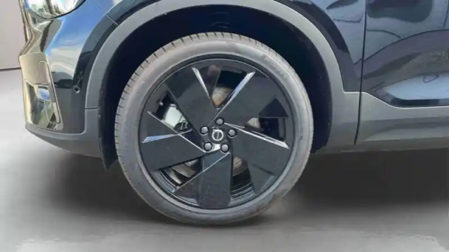 Volvo Ex40 single extended range 252 ch 1edt — photo 13