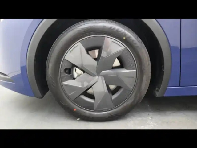 Toyota Prius hybride rechargeable 223ch dynamic ph — photo 18