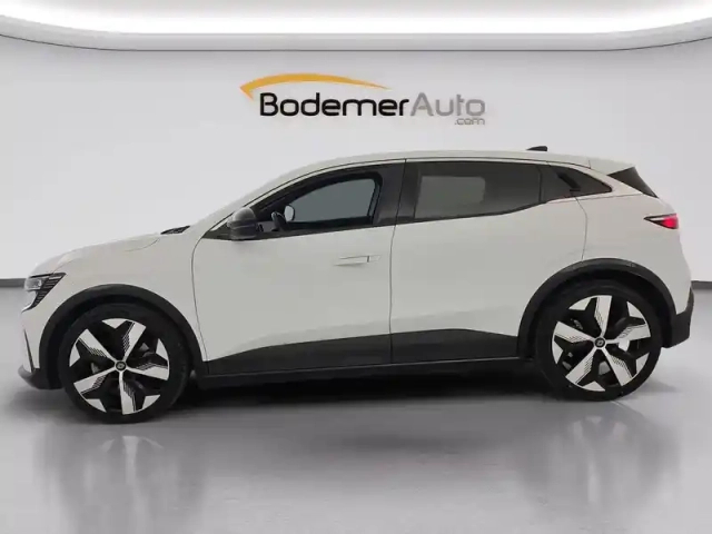 Renault Megane e-tech ev60 220 ch optimum charge — photo 48