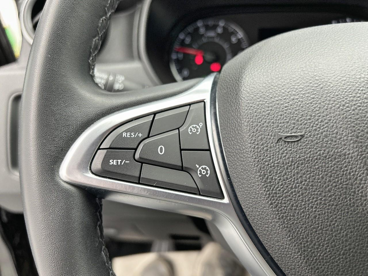 Dacia Duster eco-g 100 4x2 prestige — photo 23